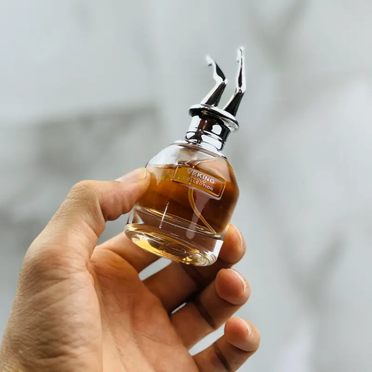 نمای کلی از شیشه ادکلن ژان پل گوتیه اسکندل ویکینگ حجم 25 میل