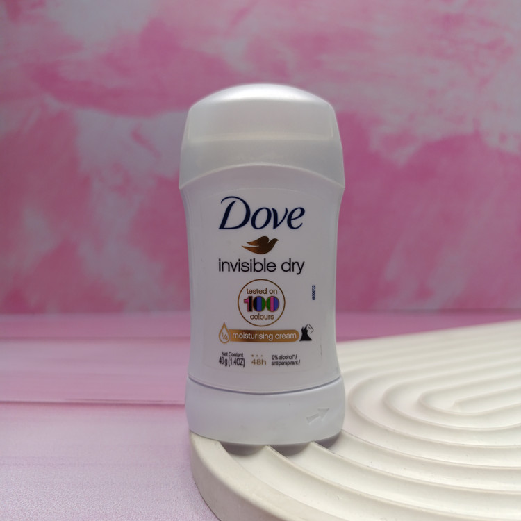 مام صابونی داو مدل invisible dry 100 حجم 40 میل - محصولات بهداشتی ژانا بیوتی